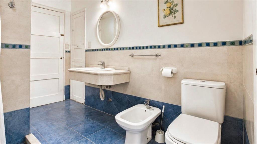 Venta casa 6 dormitorios a reciclar en San Rafael