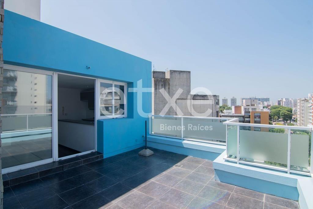 Venta con Renta Penthouse en Pocitos...