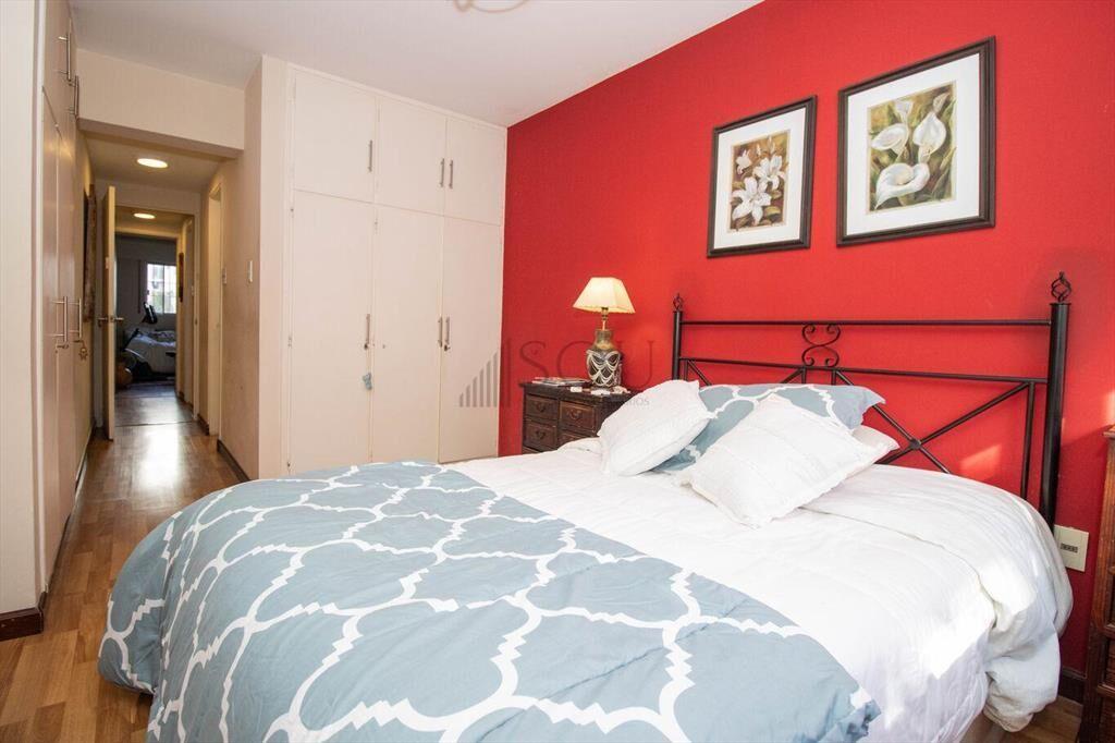 Venta de apartamento en Punta Carretas 3 dormitorios servic