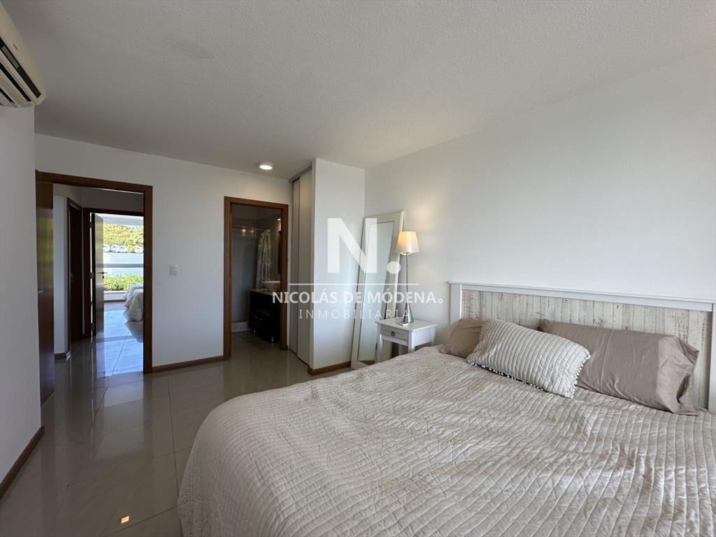 Venta apartamento en Punta Ballena