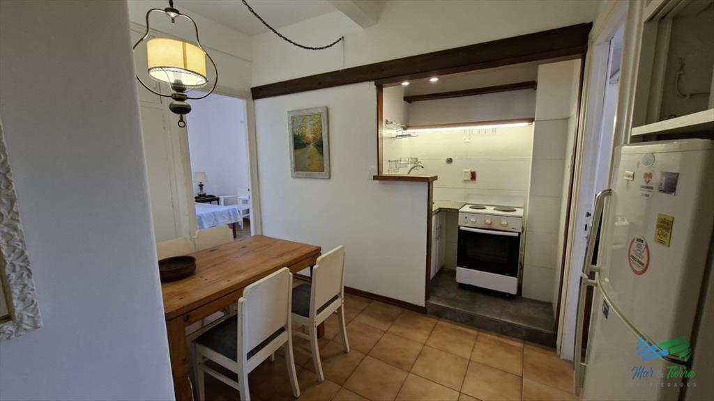 EN VENTA APARTAMENTO 2 DORMITORIOS PENINSULA, DEL