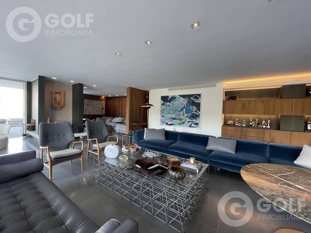 Venta de apartamento 4 Dormitorios en Parque Miramar