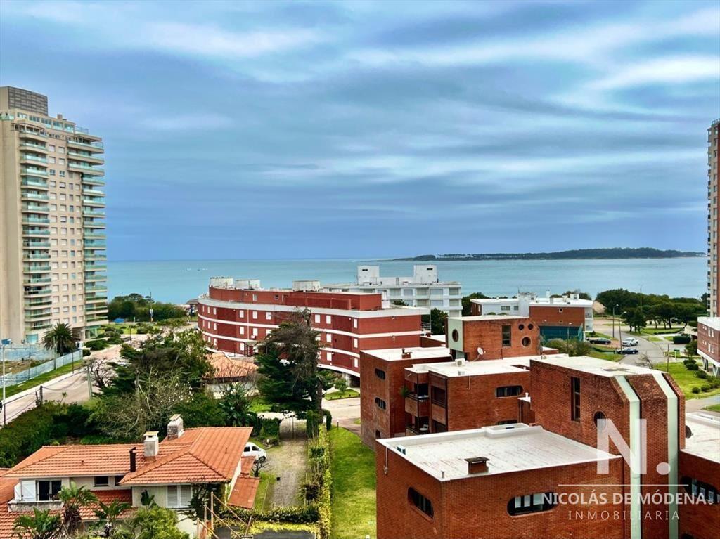 Apartamento en venta Playa Mansa 2 dormitorios SUNRISE TOWE