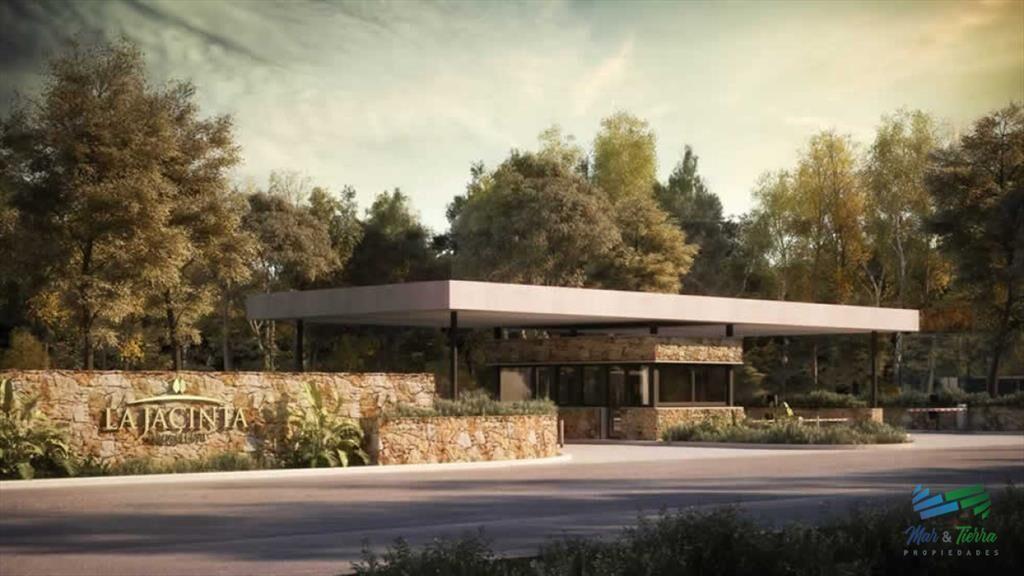 Venta de terreno de 1000 m2 en parada 42 playa