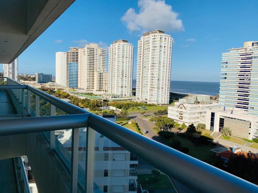 Apartamento en venta de 3 dormitorios en Brava