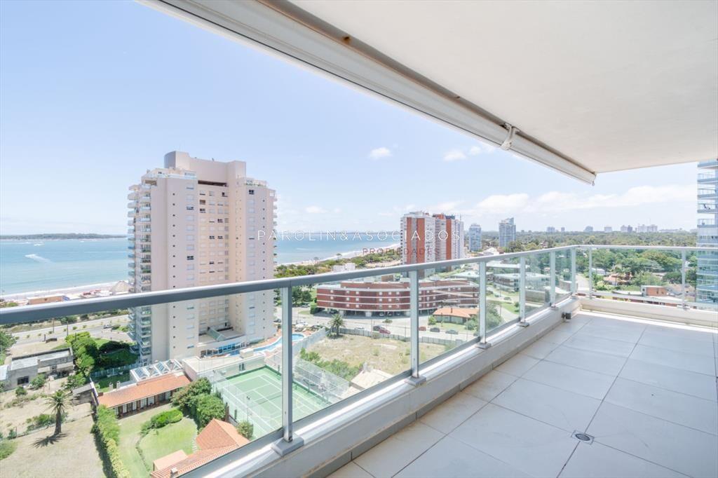 Venta de Excelente Apartamento de 3 Dormitorios con Vista a