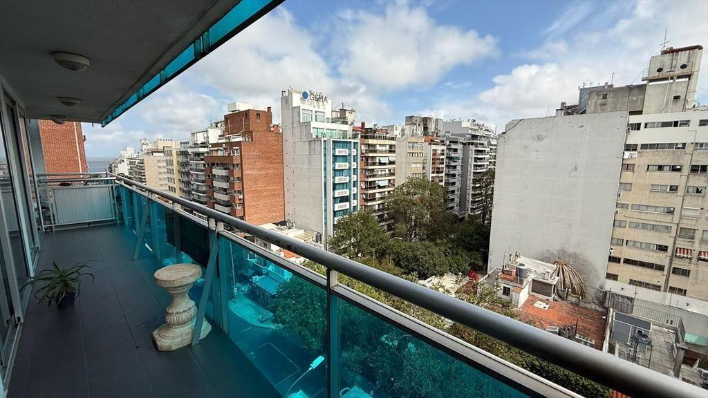 Apartamento -21 de setiembre y Berro, 80m2 equipado! Gran t