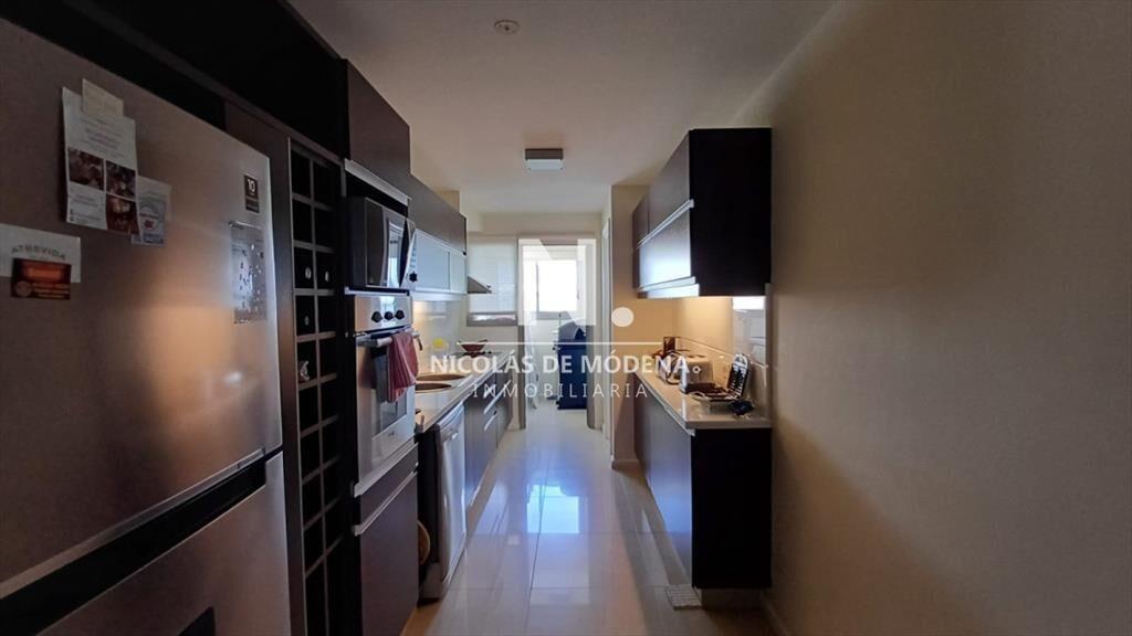 Departamento de 3 dormitorios en venta en Torre