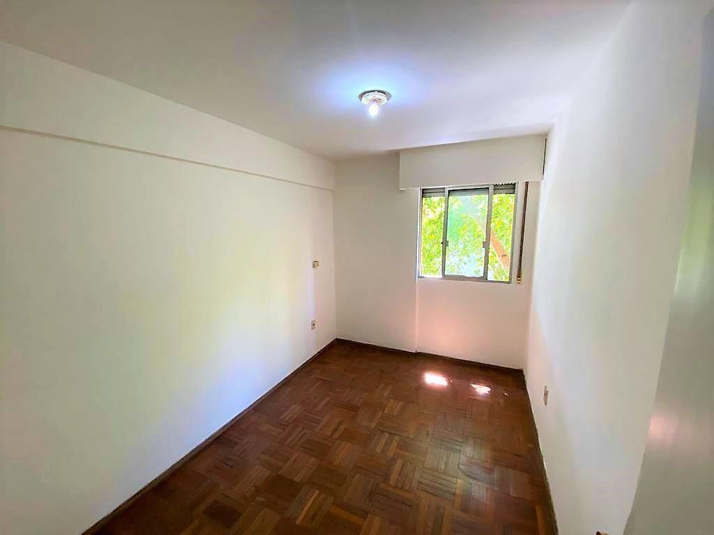 Apartamento En Venta 3 Dormitorios 2 baños en Parque Rodo