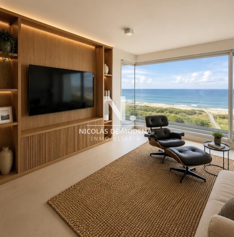 Apartamento de 3 Dormitorios en Brava, Punta del Este
