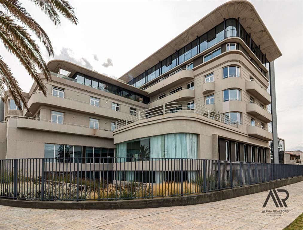 Apartamento en venta c/ cochera en Carrasco