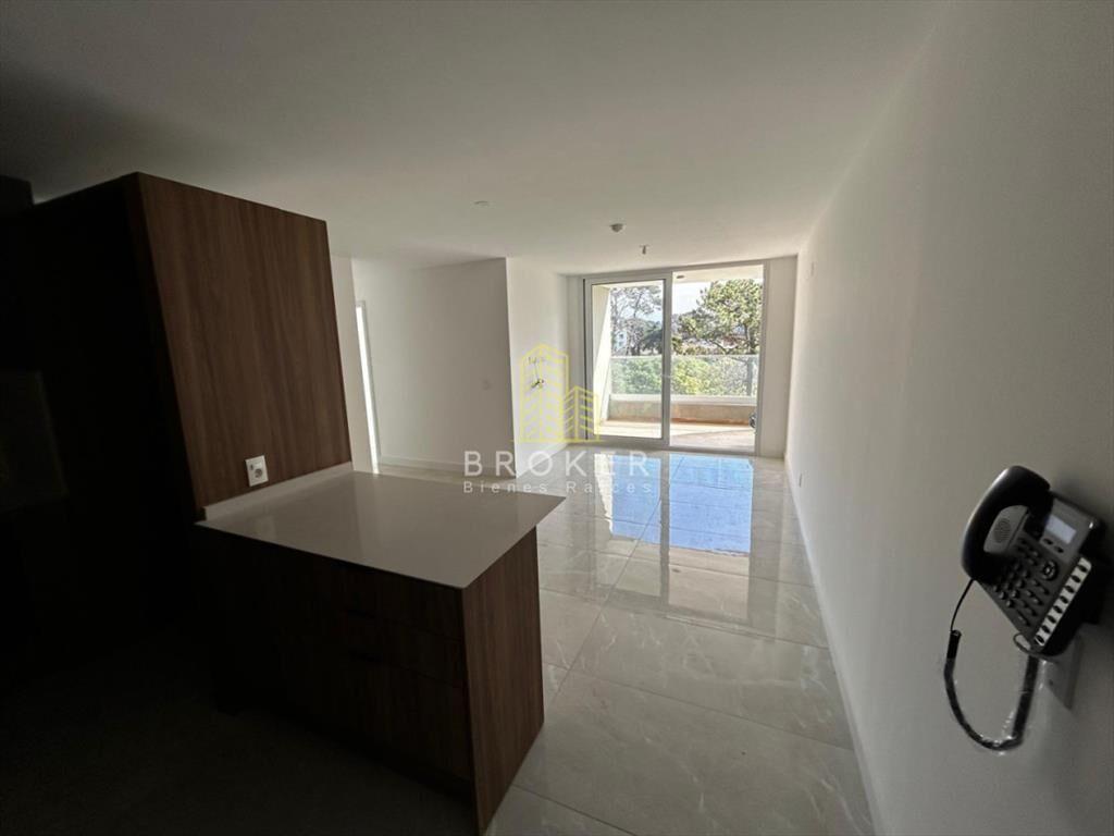Venta apartamento 2 dormitorios punta del este