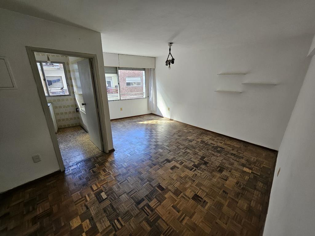 Venta apartamento en Cordon: 1 dormitorio
