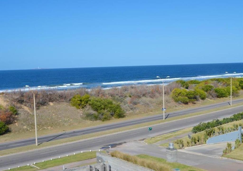 VENTA DE APARTAMENTO DE 2 DORMITORIOS EN SUITE AL