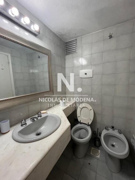 Apartamento en primera linea de playa brava en alquiler tem