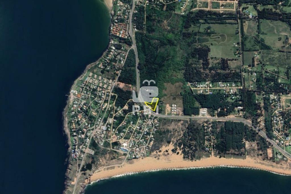 Terreno en venta en Las Grutas, Punta Ballena - :