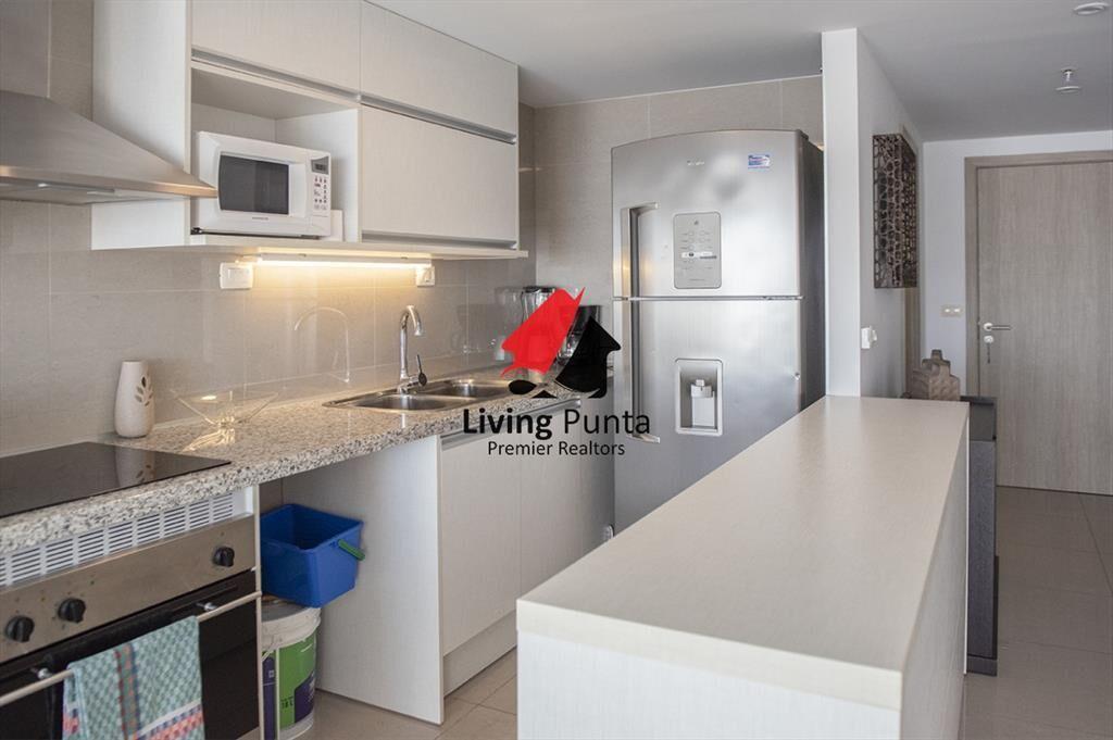 Piso alto con vista panoramica, 1 dormitorio y en