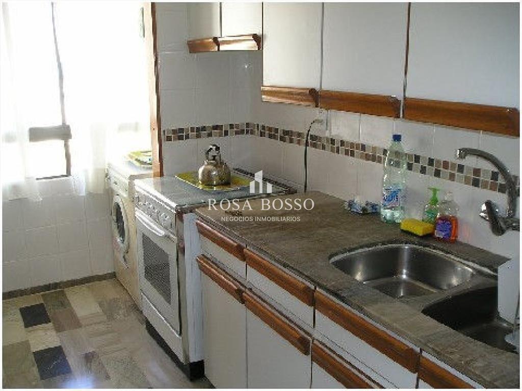 Apartamento en Brava, 3 dormitorios *