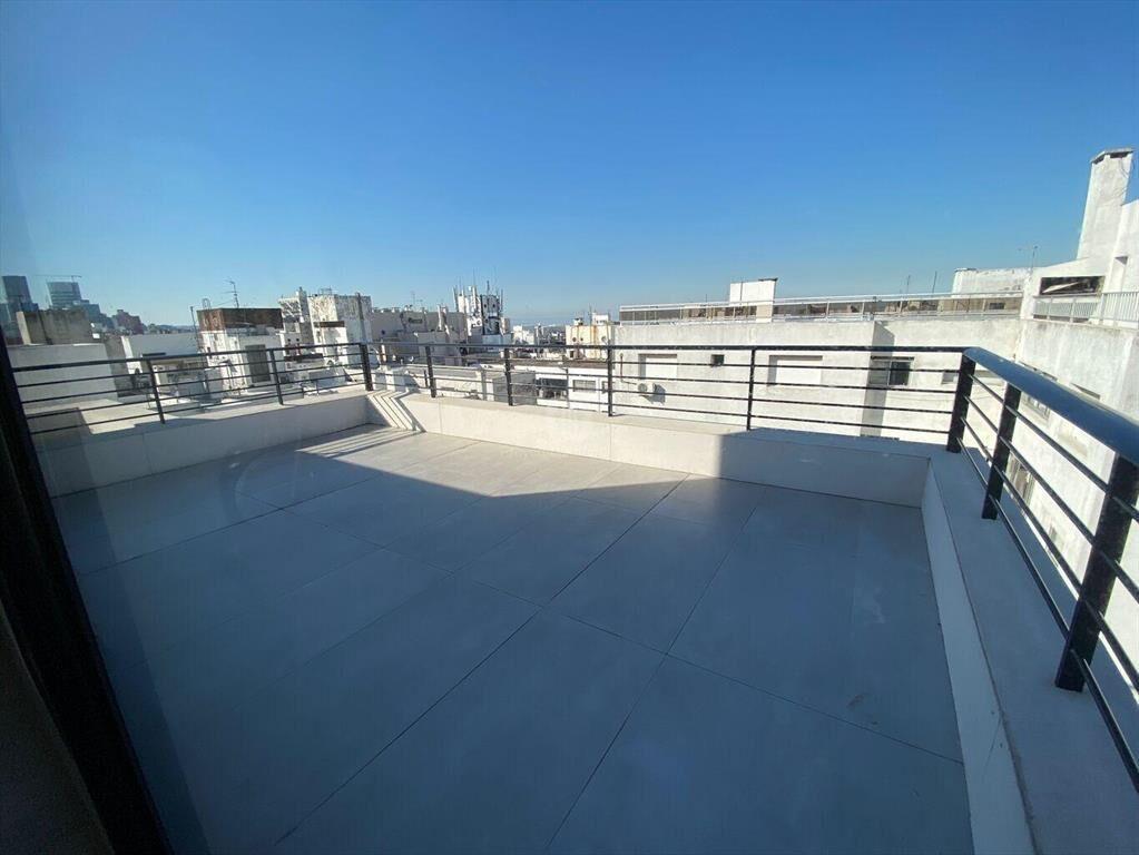 VWNTA APARTAMENTO UN DOMITORIO, PATIO + GARAJE POCITOSo + g