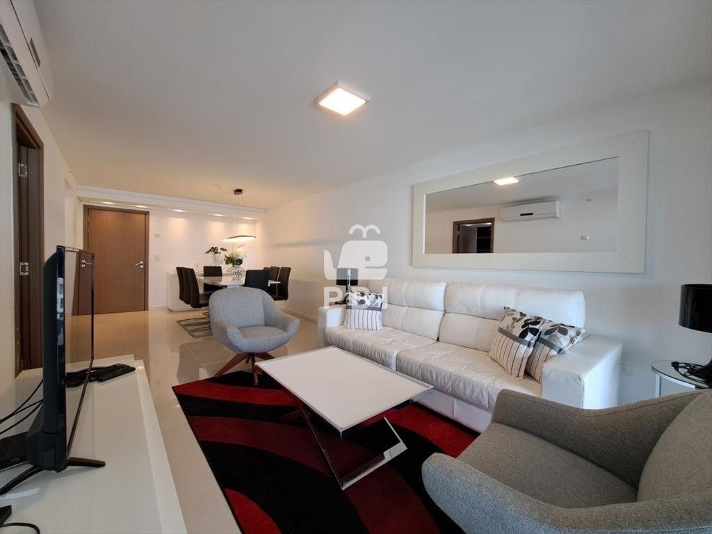 Alquiler de apartamento 3 dormitorios en Punta del este, Ma