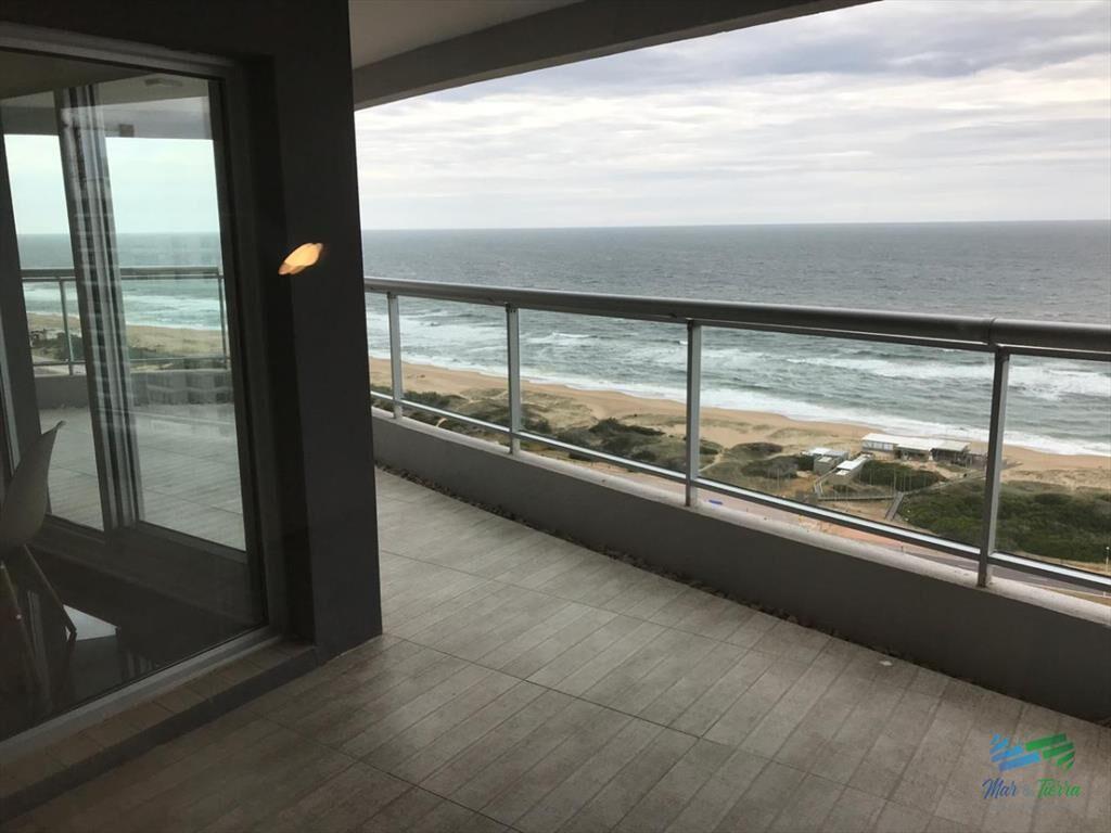 Para brillar en la Parada 10 de Playa Brava - de