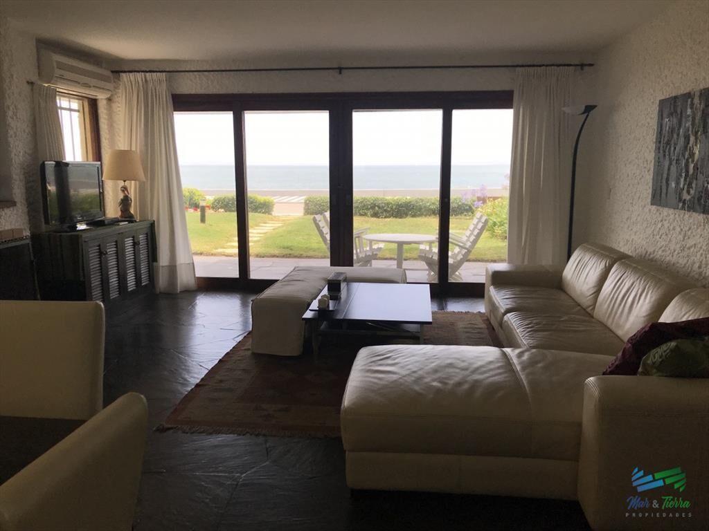 Excelente apartamento reciclado en venta de 3 al
