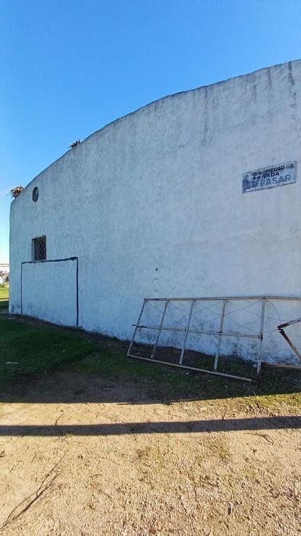 Alquiler local o depósito en Pando