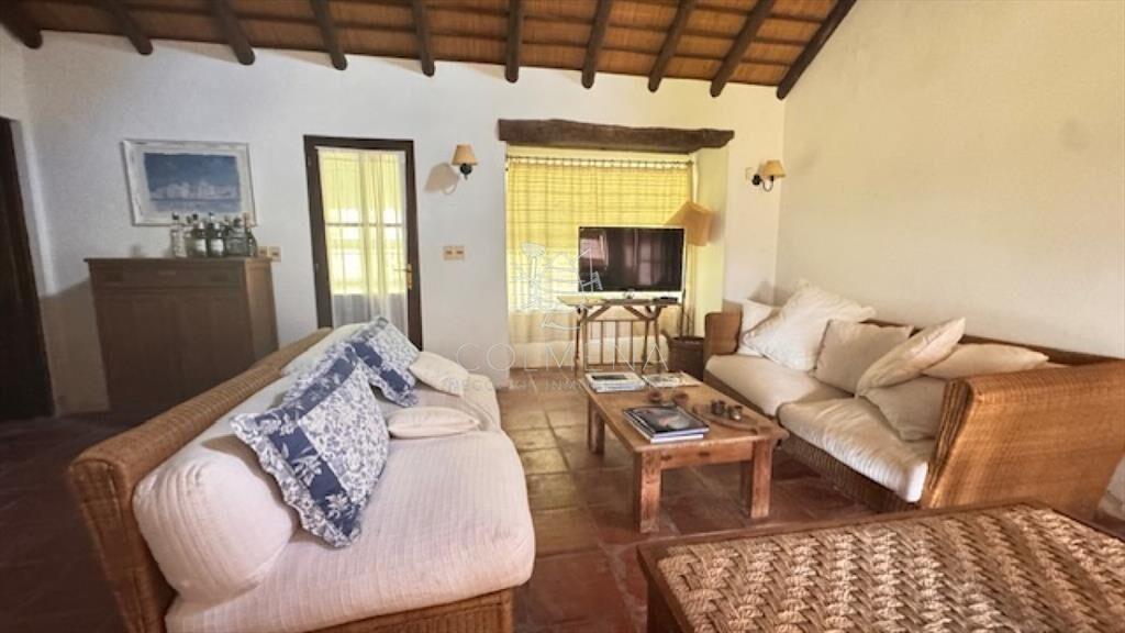 Campo 12 has con casa y piscina a 21 km de Punta