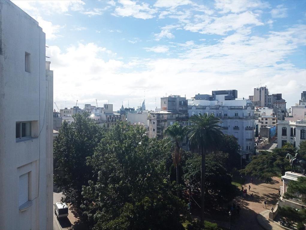 Alquiler de Oficinas en Ciudad Vieja / Plaza Zabala