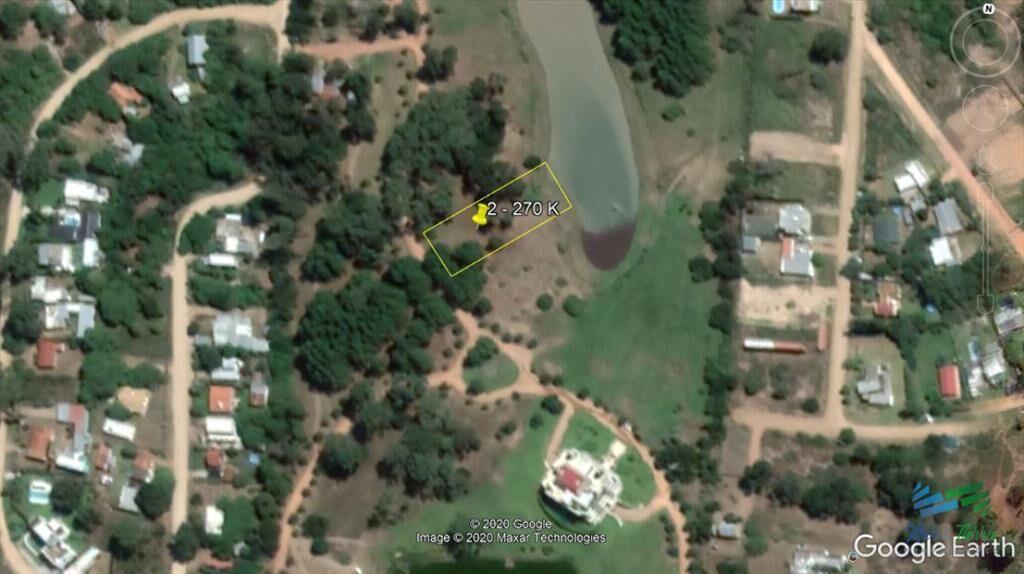 Venta del terreno en barrio privado Punta del