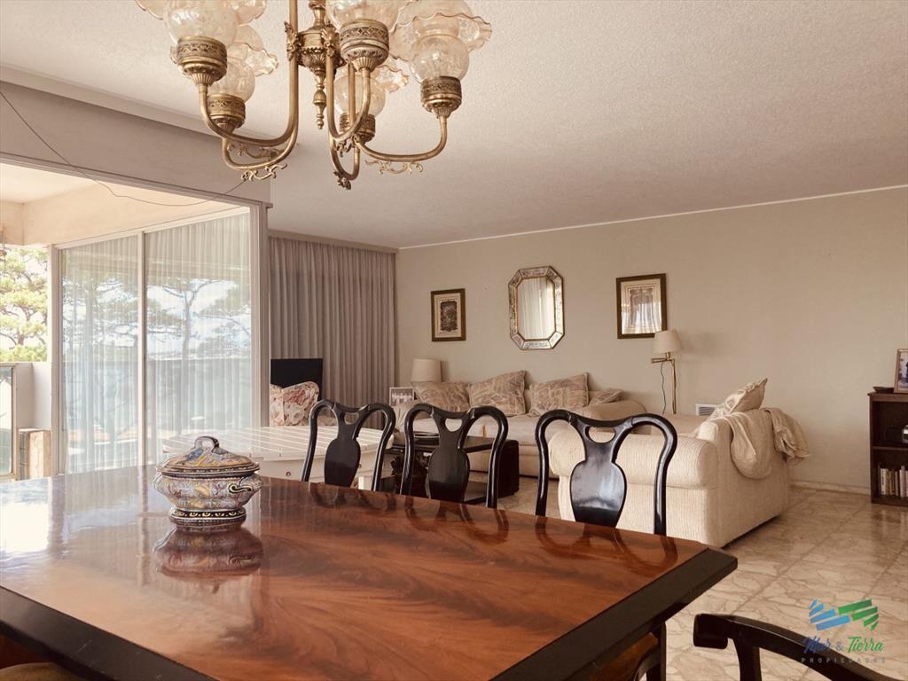 Vendo departamento de 3 dormitorios en importante edificio