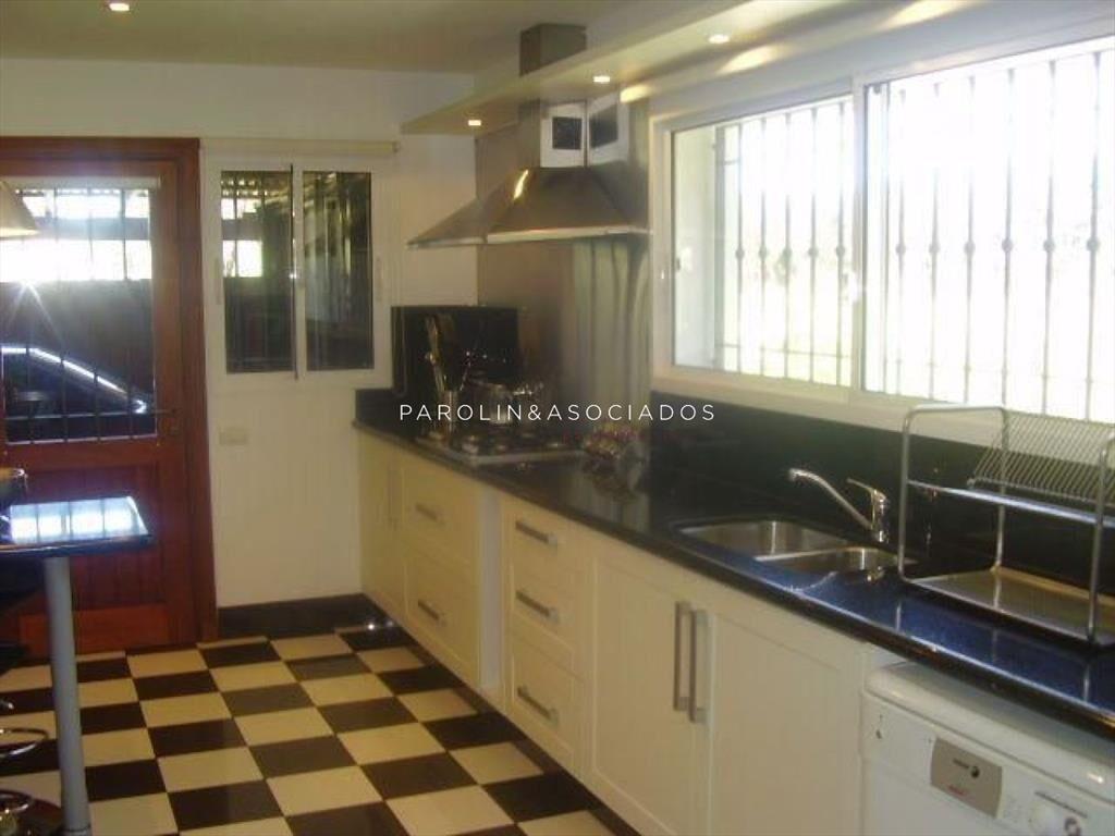 Muy linda casa de 3 dormitorios + piscina en en