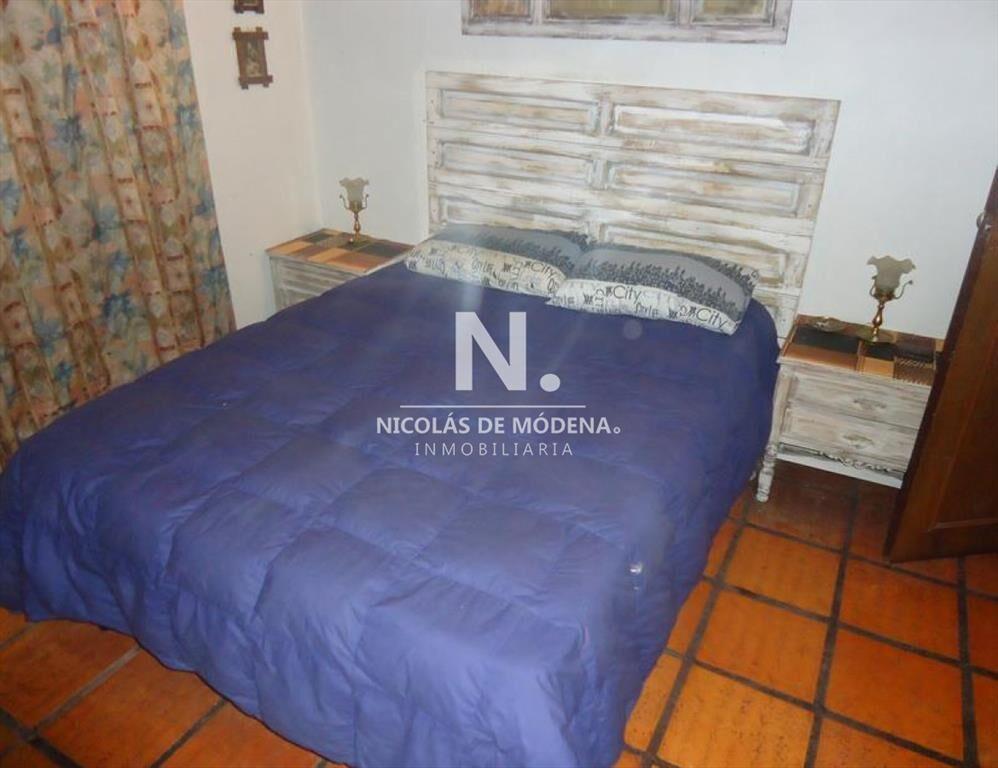 Casa en alquiler en el tesoro, La barra