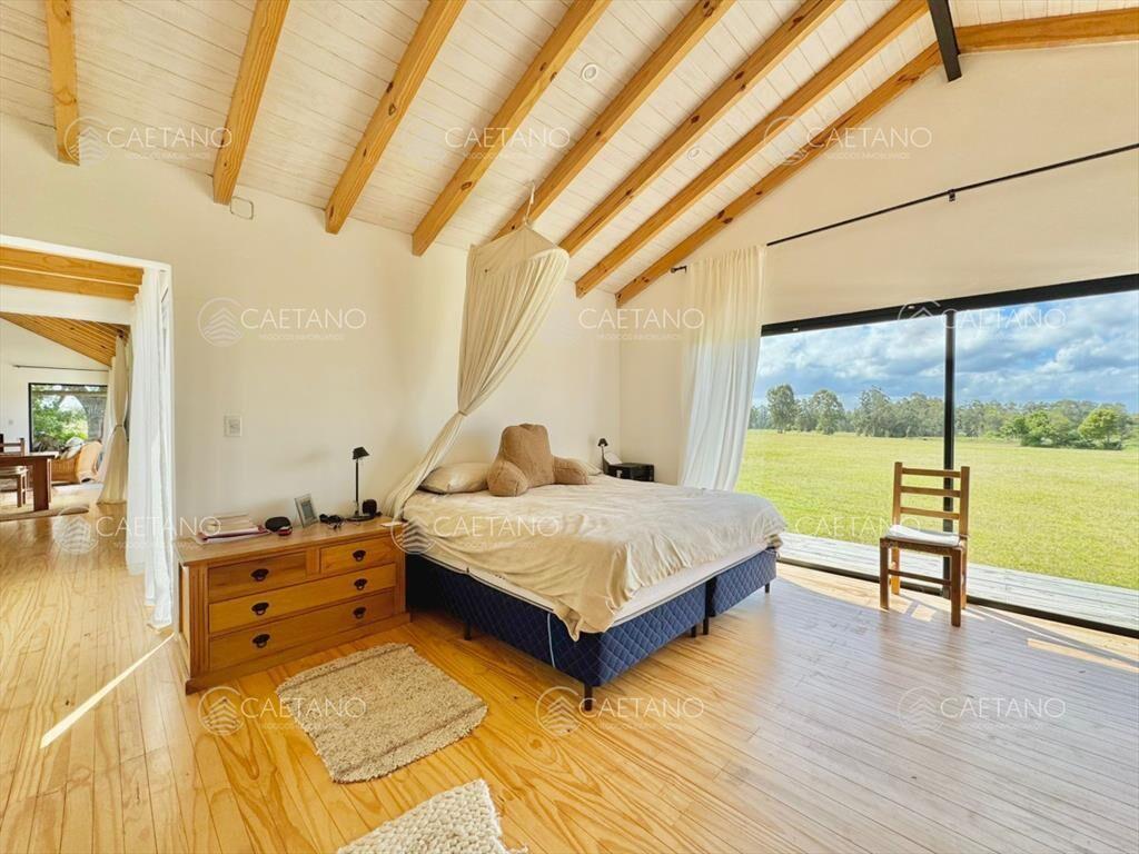 Chacra en Ruta 104 de 5 hectáreas con moderna casa