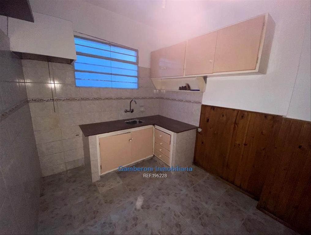 Tres casas a la venta en un solo padrón. Ideal para renta