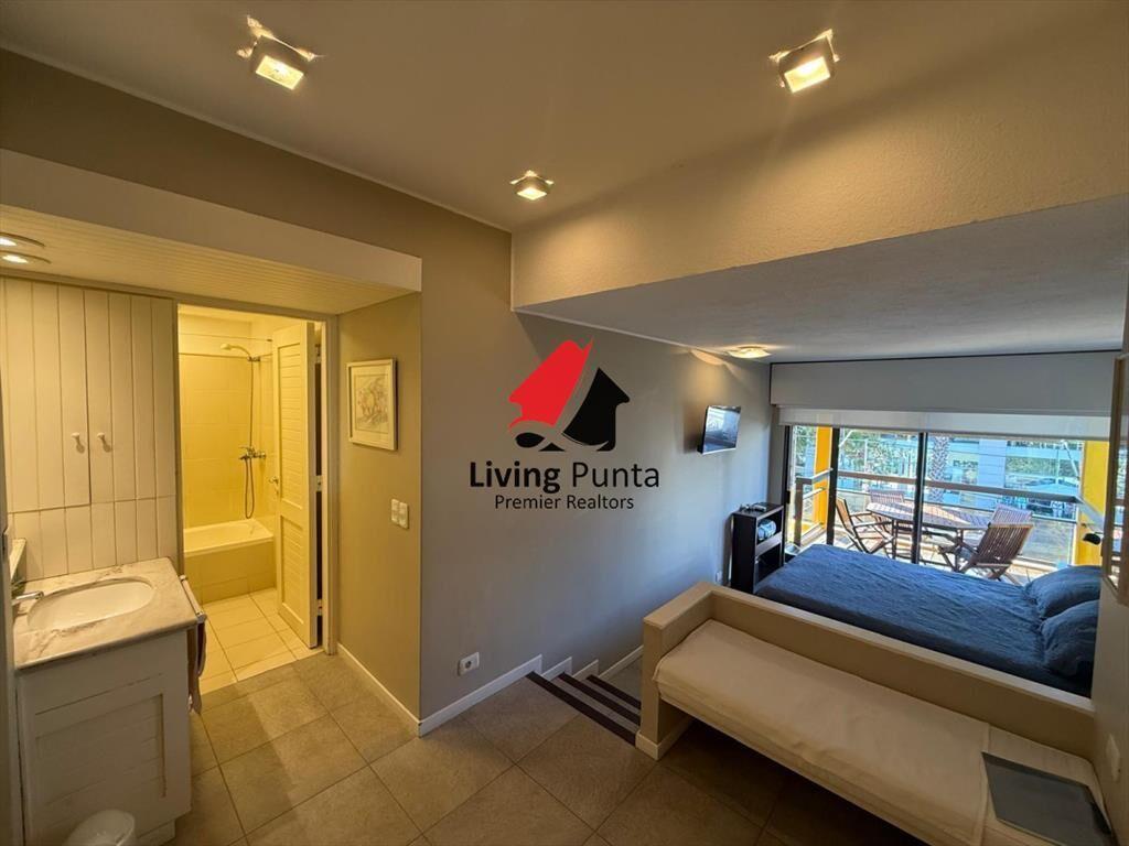 Apartamento en Peninsula, 3 dormitorios *