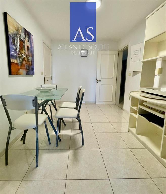 Apartamento de 4 dormitorios con parrillero en
