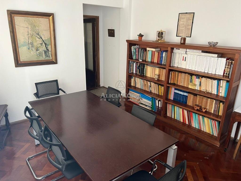 OFICINA EN VENTA (no admite vivienda) EN CIUDAD VIEJA