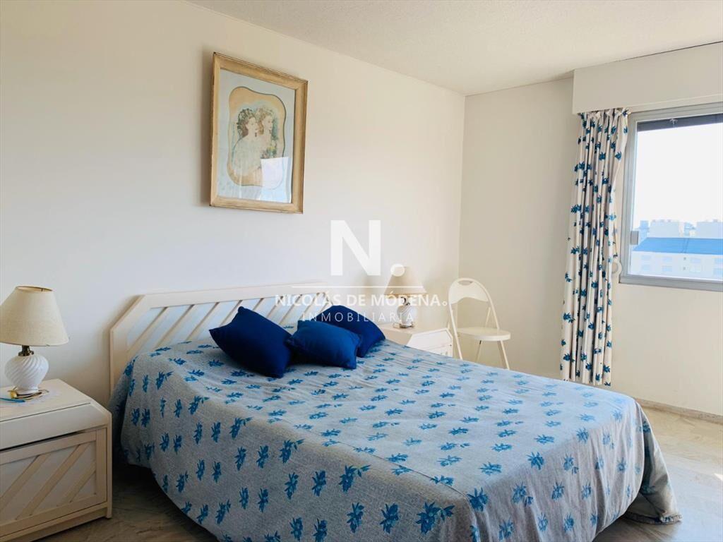 Departamento de 3 dormitorios, en Roosevelt, Punta Del Este