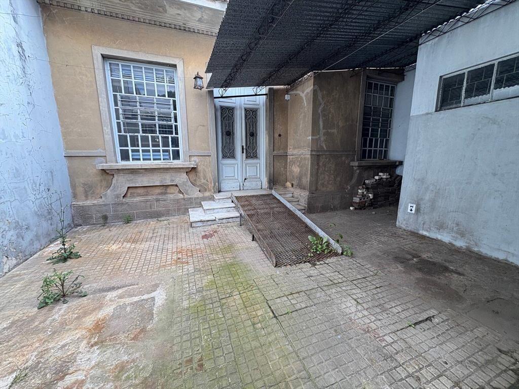 Alquiler - Local comercial/industrial/casa en Buceo 351mts2