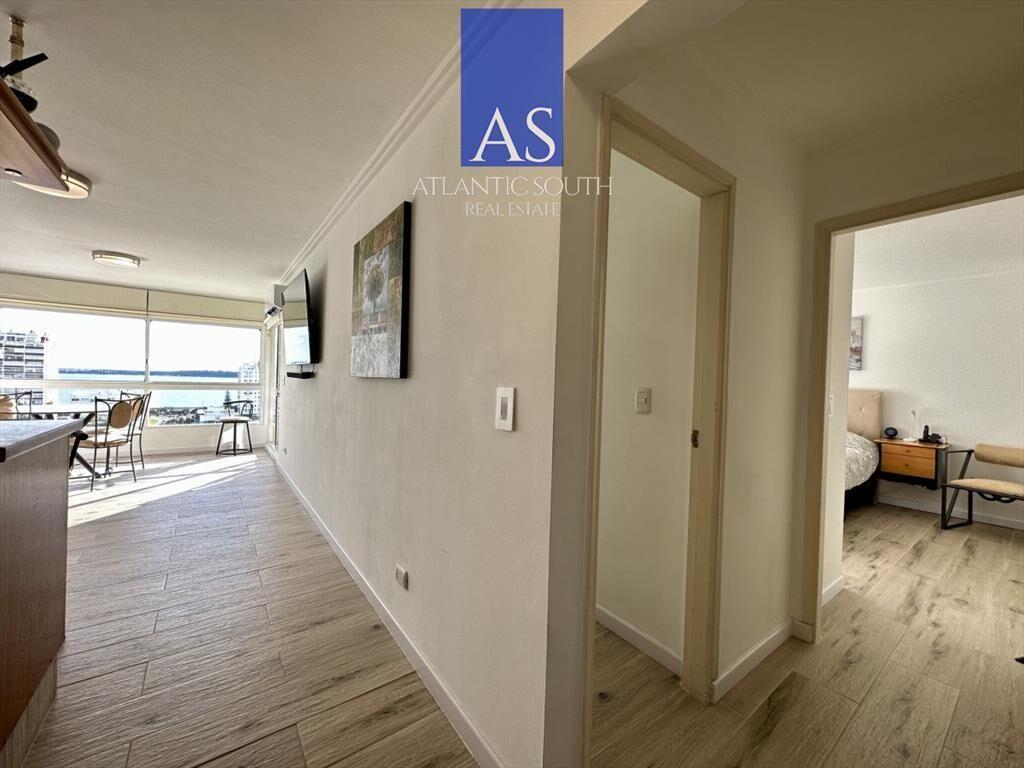 Apartamento 2 dormitorios excelente vista Playa Mansa Punt