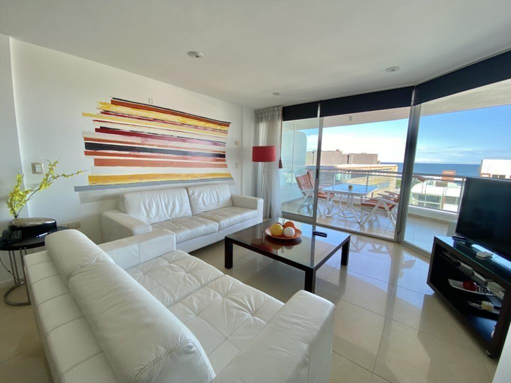 VENTA APARTAMENTO DE 3 DORMITORIOS MAS SOL Y I
