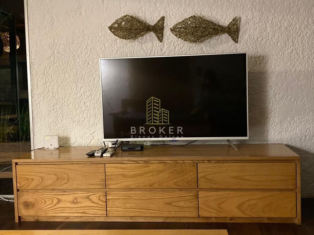 Alquiler de temporada y venta de hermosa Casa en
