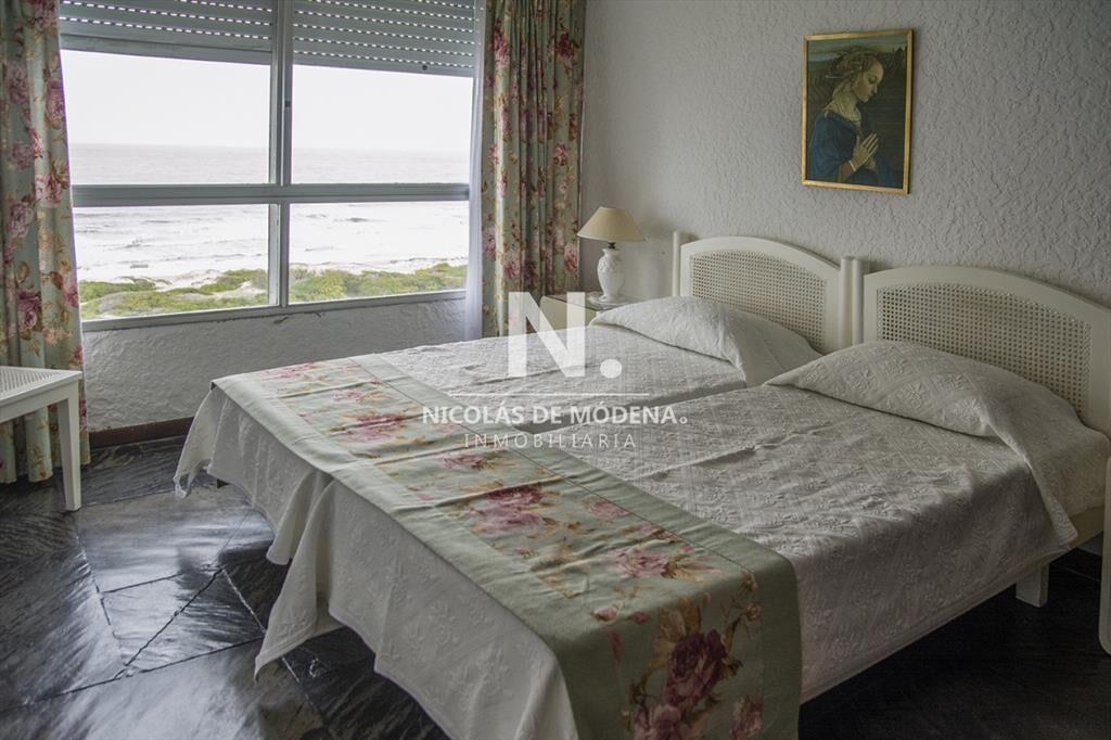 Apartamento en Venta de 3 dormitorios en parada 2