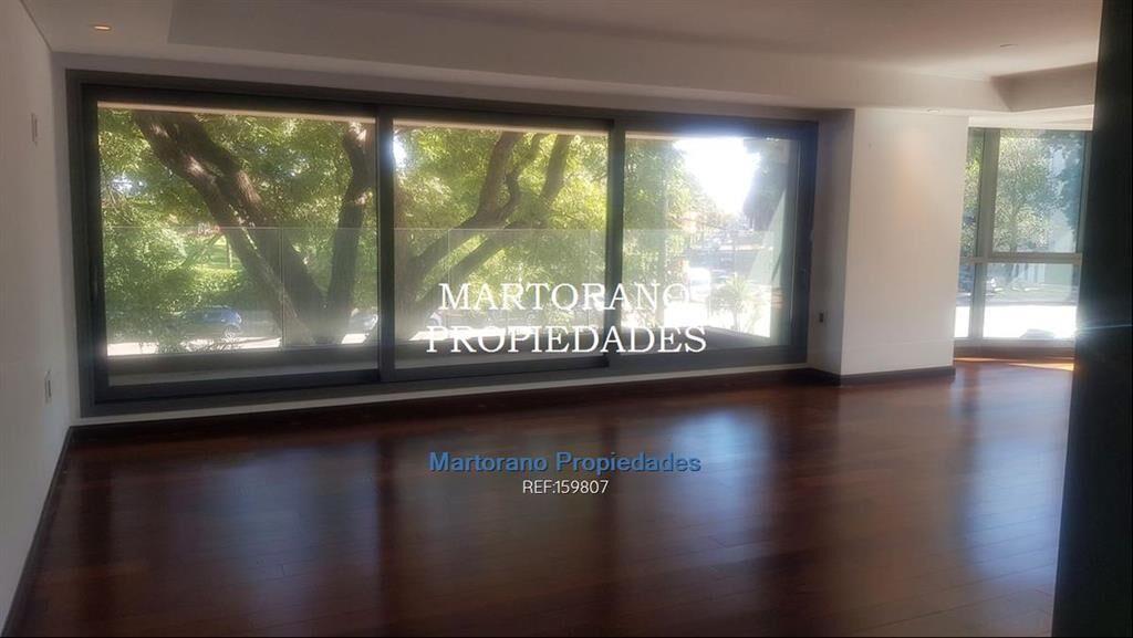 Venta o Alquiler Tee Tower 3 dorm 5 baños Garage Doble