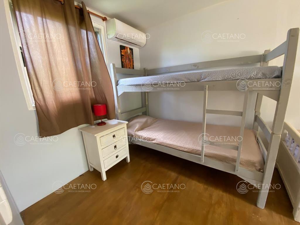 Casa tipo monoambiente en planta baja