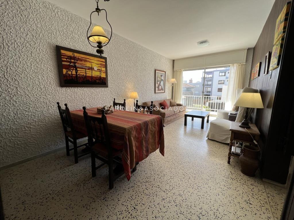 Apartamento en venta de 2 dormitorios en Península, Punta