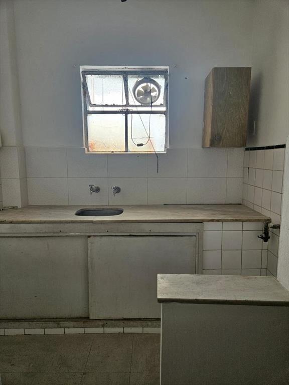Venta apartamento un domitorio, alquilado - Barrio Sur. Ren