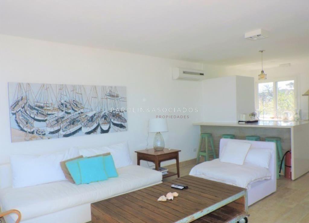 Departamento en Venta de 4 Dormitorios en