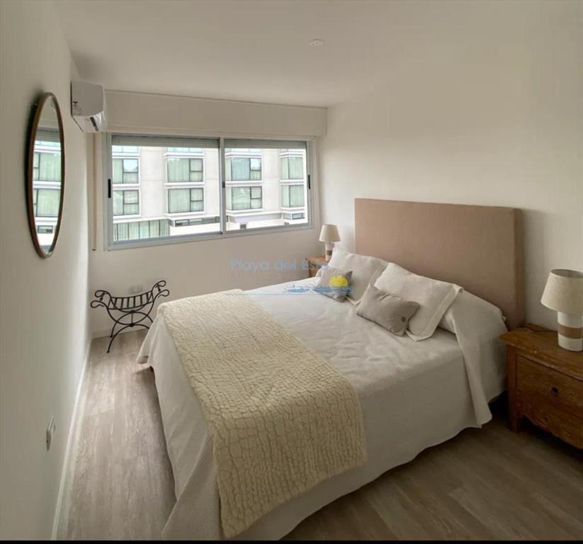 Apartamento en alquiler anual de 2 dormitorios en